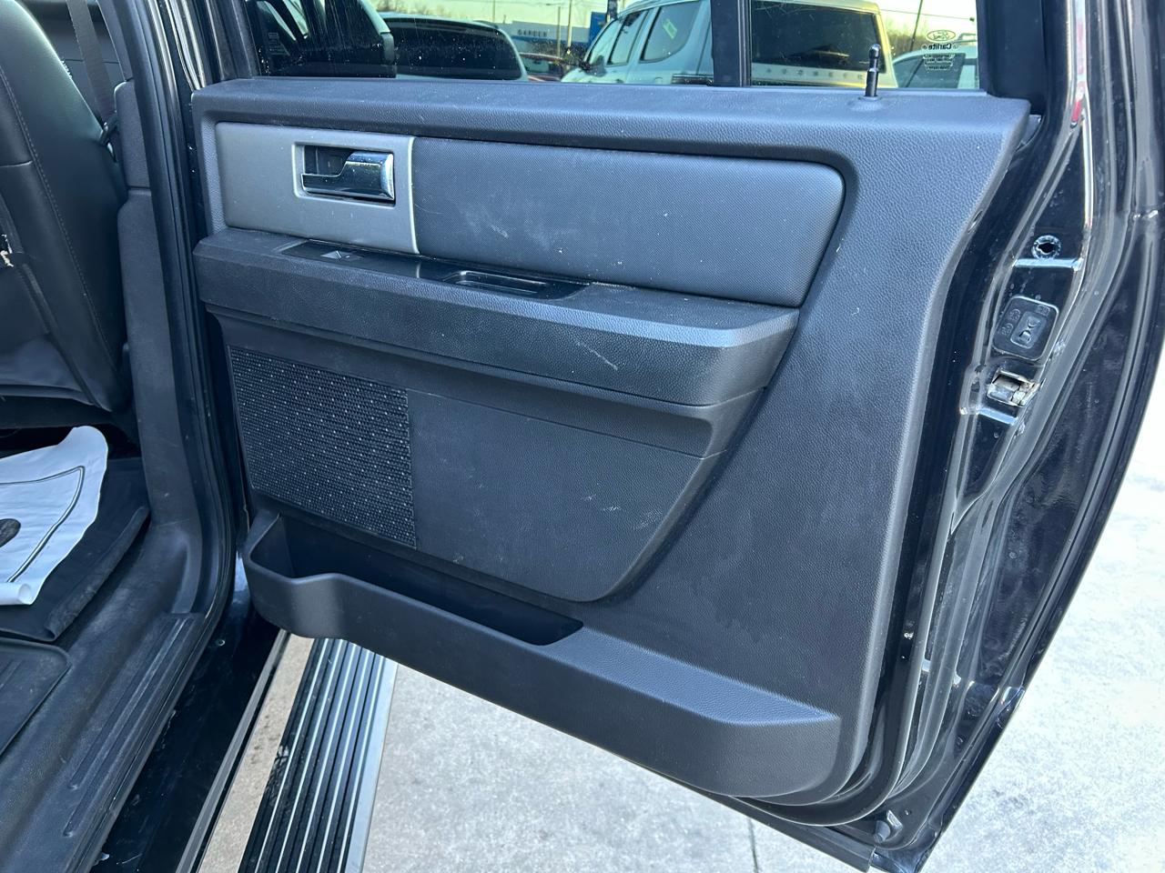 Ford Expedition EL Limited 4WD 2013