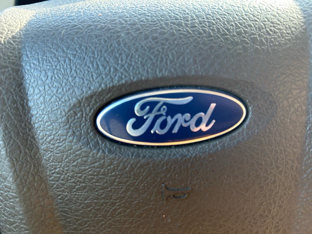 Ford F-150 Lariat SuperCrew 6.5-ft. Bed 4WD 2010