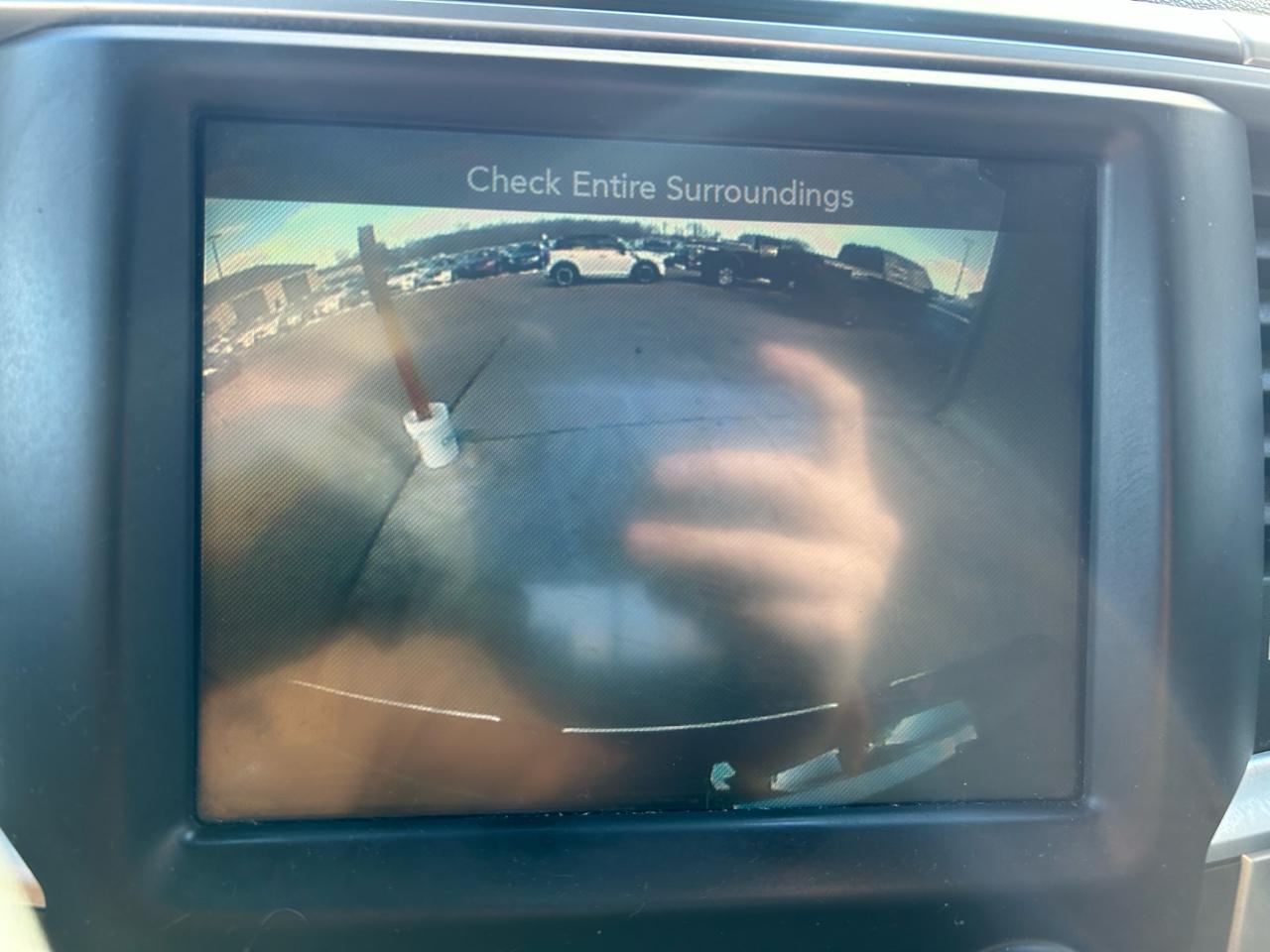 RAM 1500 SLT Crew Cab LWB 4WD 2016