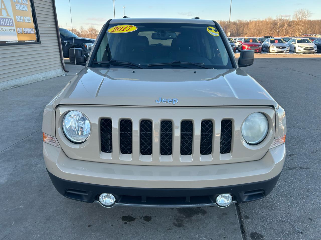 Jeep Patriot Latitude 2WD 2017