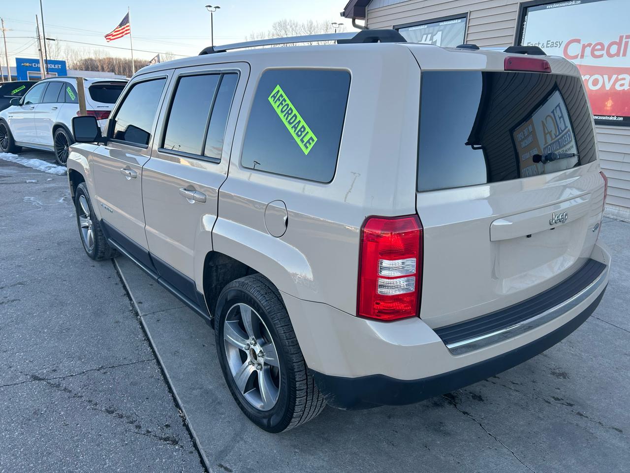 Jeep Patriot Latitude 2WD 2017