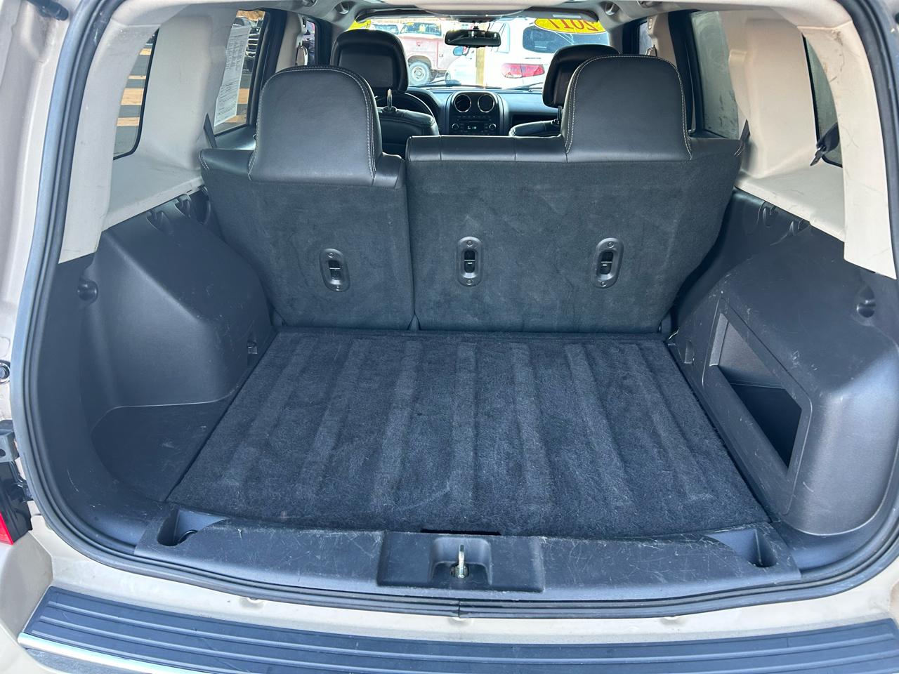 Jeep Patriot Latitude 2WD 2017