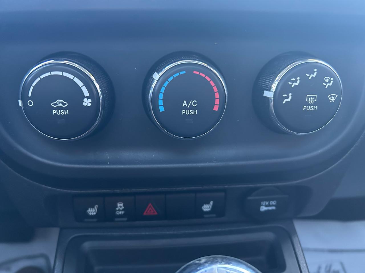 Jeep Patriot Latitude 2WD 2017