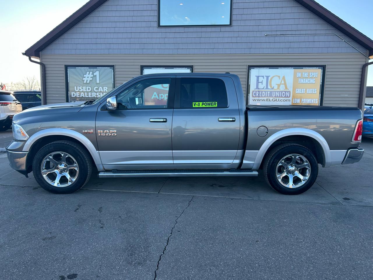 RAM 1500 Laramie Crew Cab SWB 4WD 2013