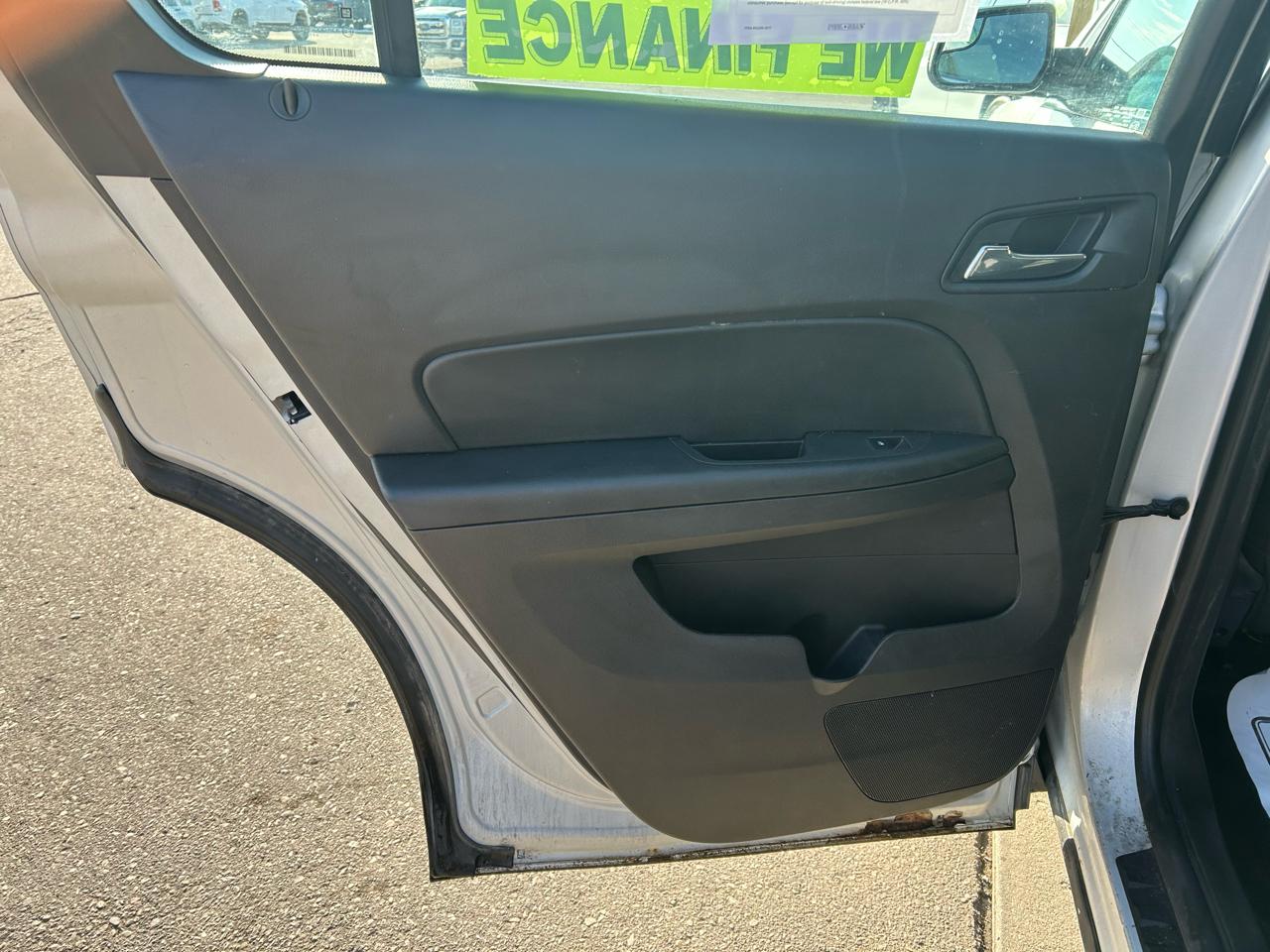 Chevrolet Equinox LS AWD 2012