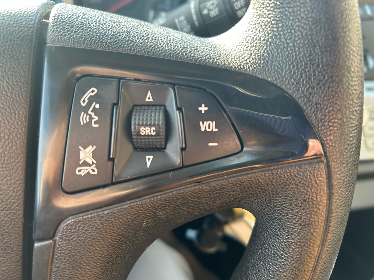 Chevrolet Equinox LS AWD 2012