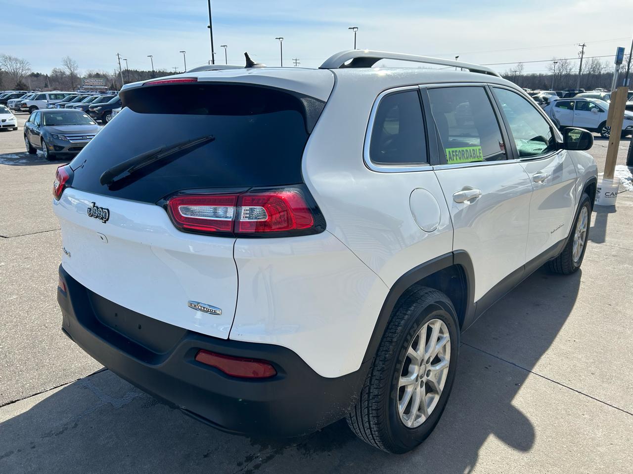 Jeep Cherokee Latitude 4WD 2015