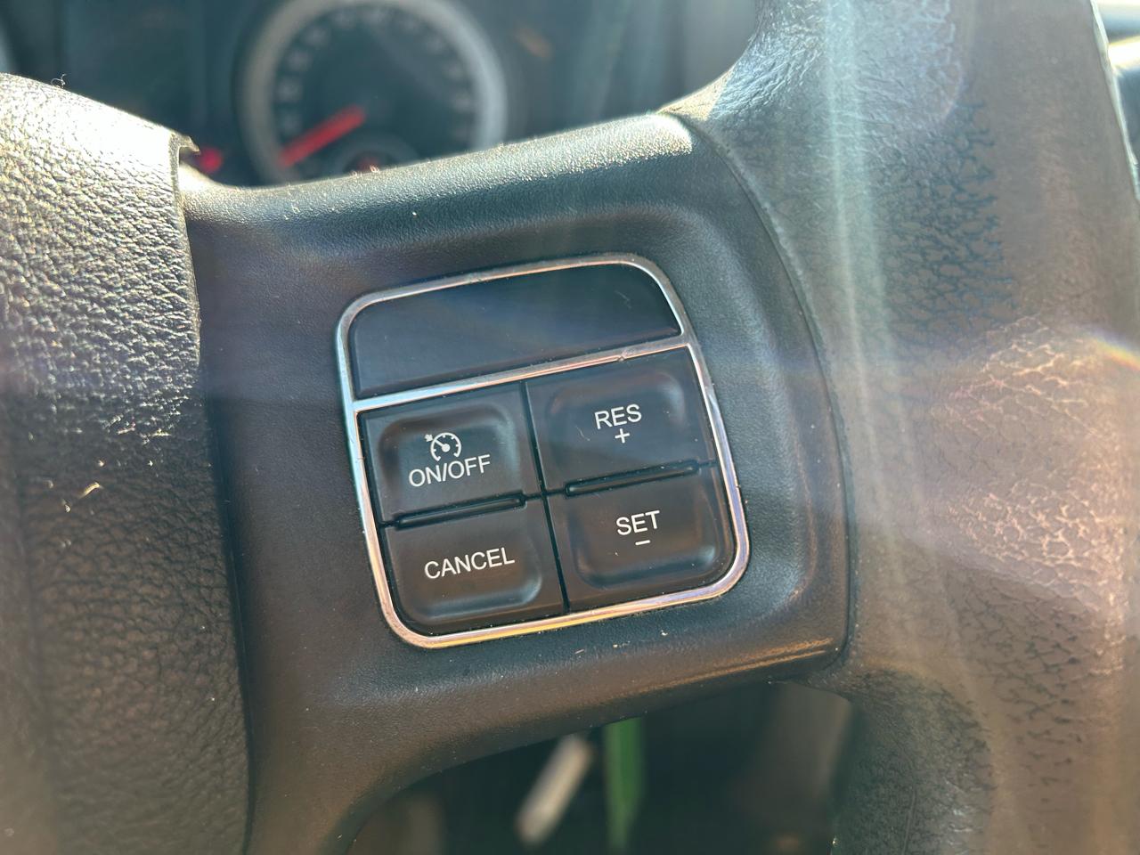 RAM 3500 ST Crew Cab LWB 4WD 2014