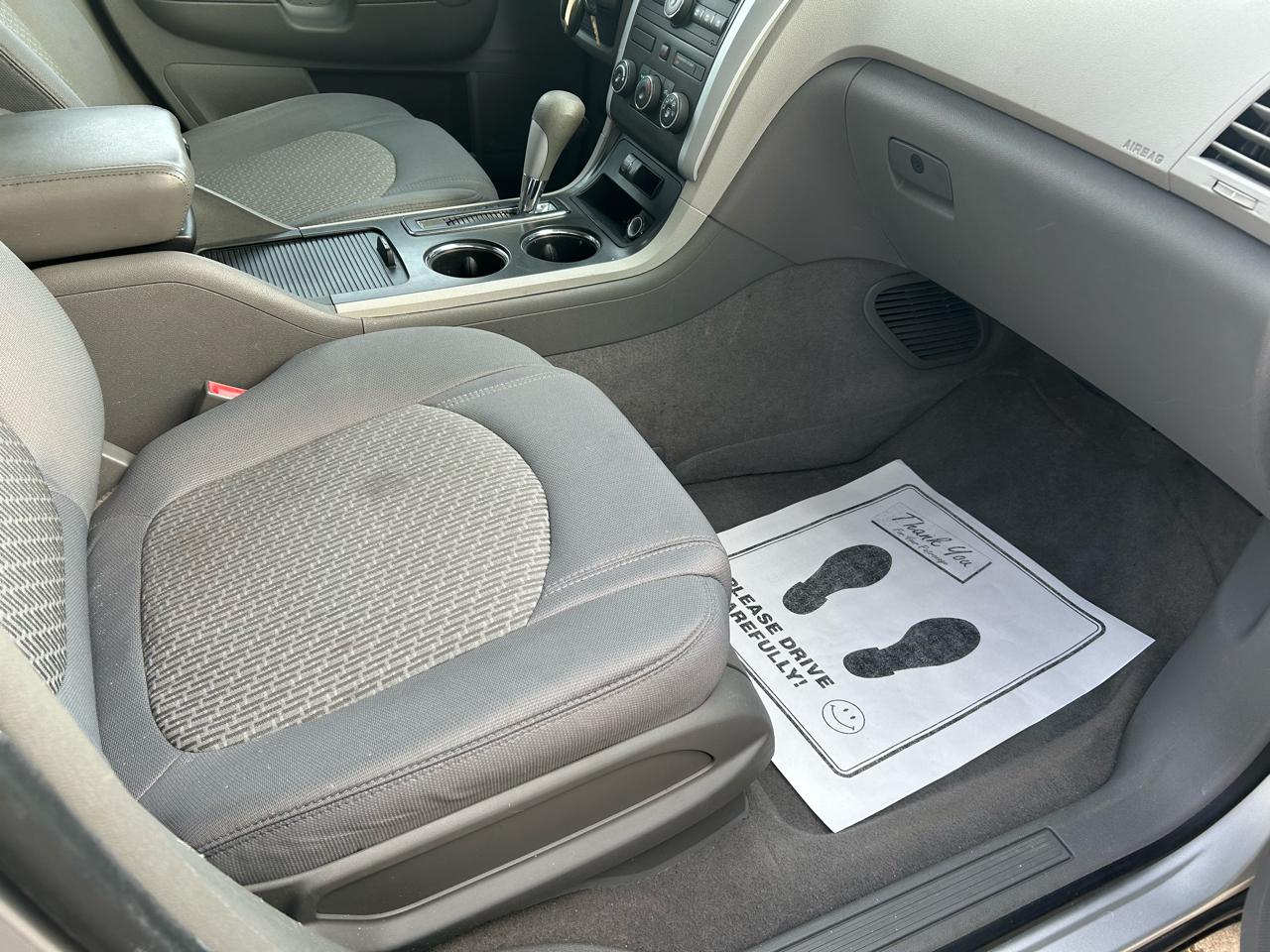 Chevrolet Traverse LS AWD w/PDC 2012