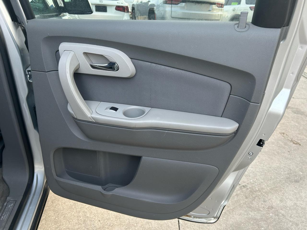 Chevrolet Traverse LS AWD w/PDC 2012