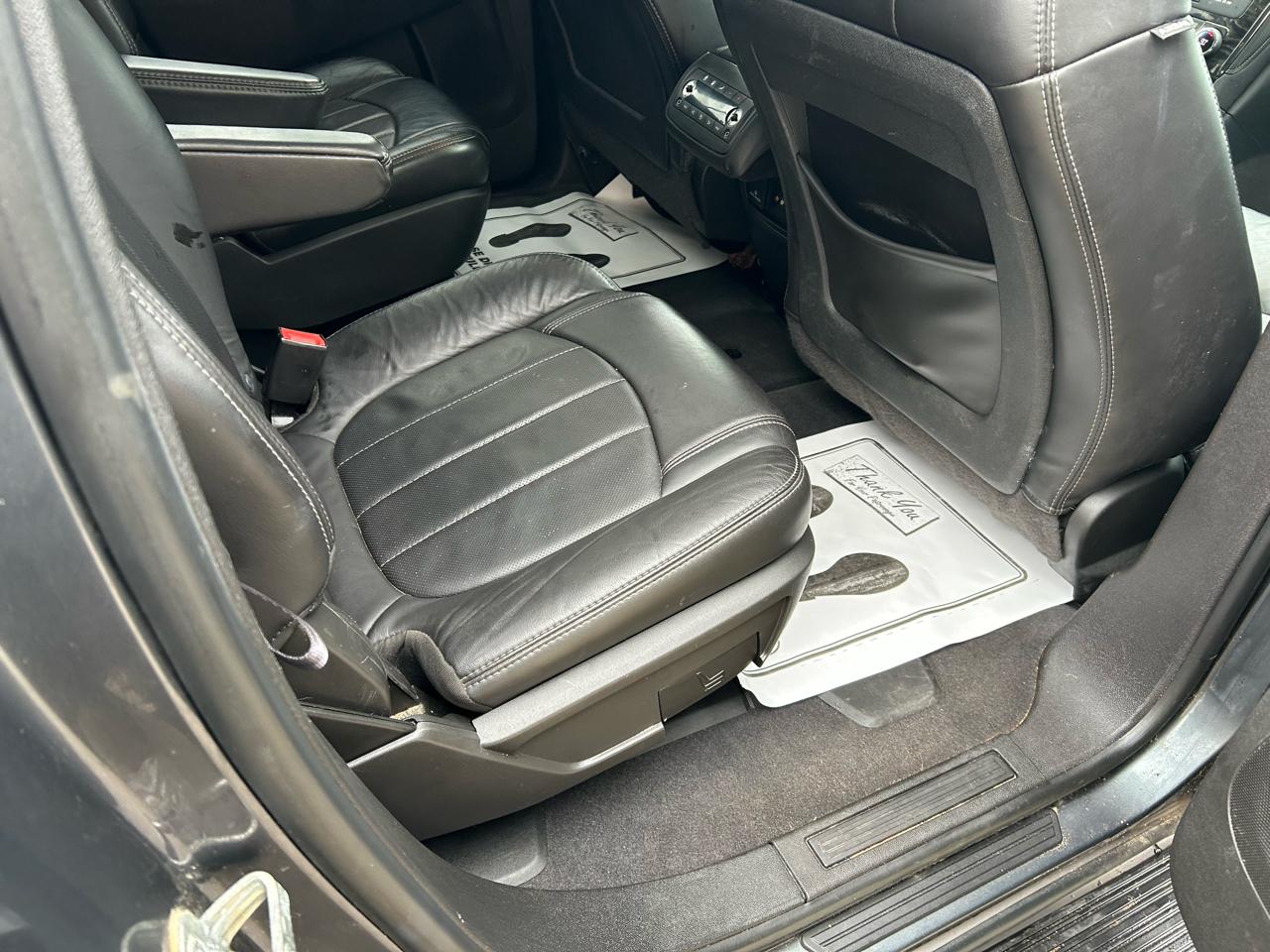 Buick Enclave Premium AWD 2013