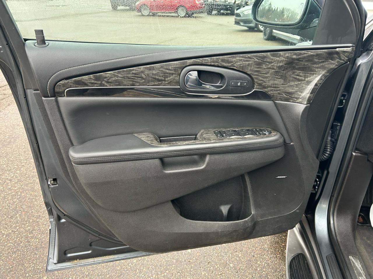 Buick Enclave Premium AWD 2013