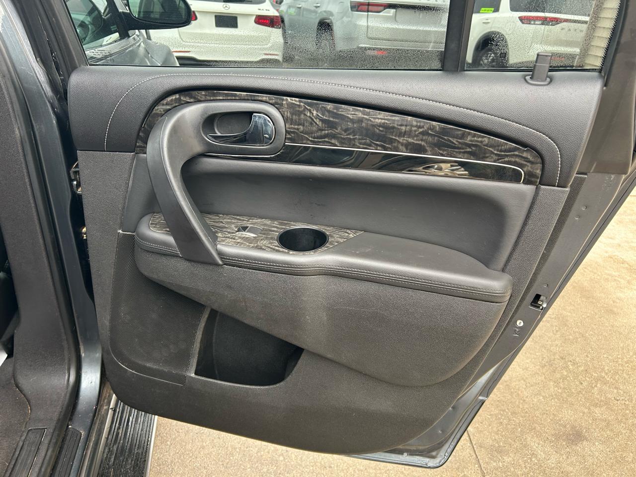 Buick Enclave Premium AWD 2013