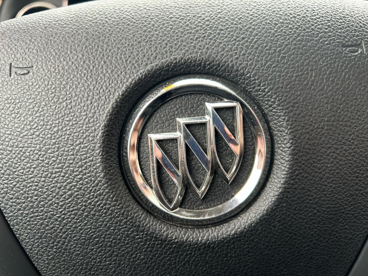 Buick Enclave Premium AWD 2013