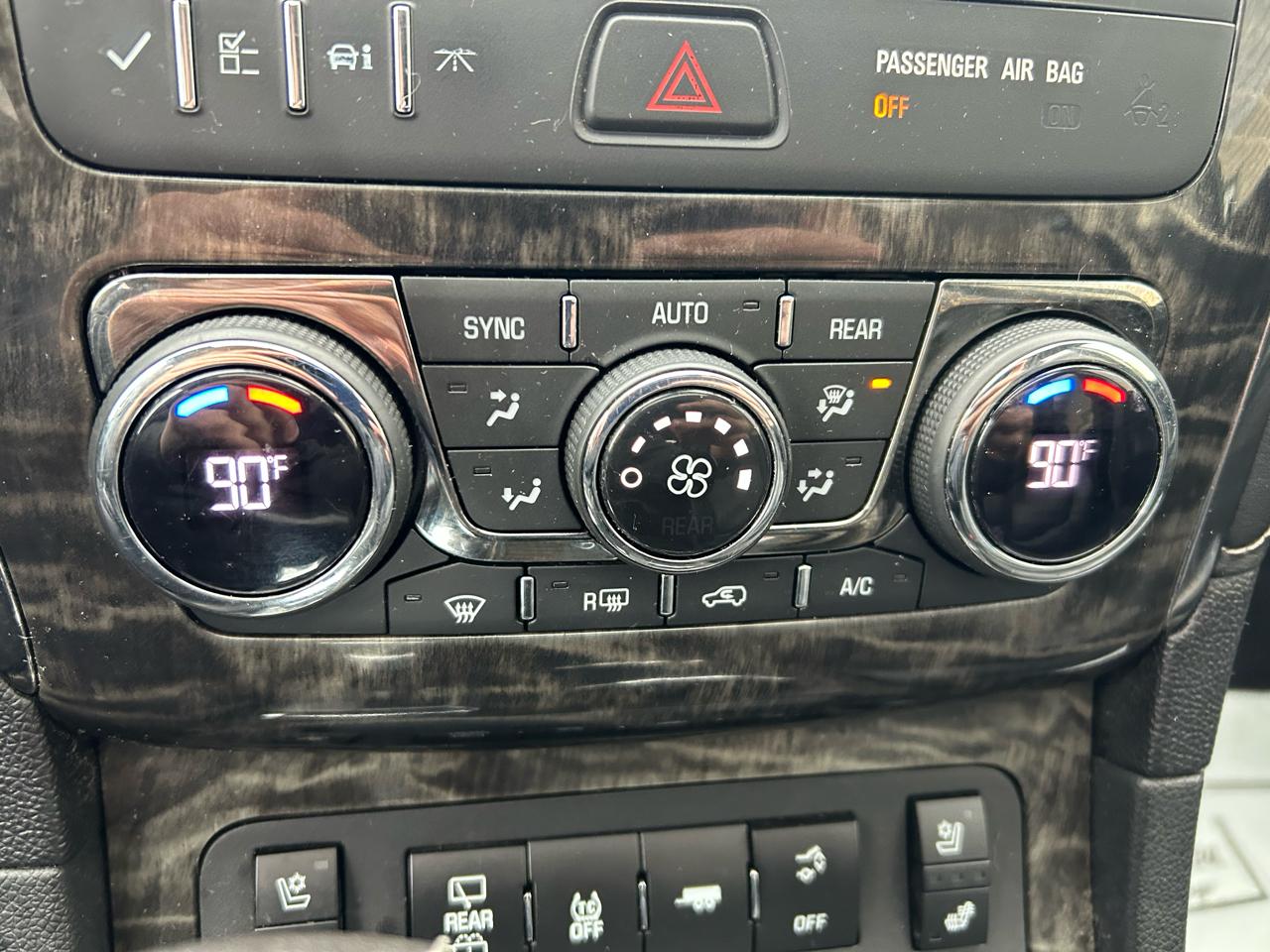 Buick Enclave Premium AWD 2013