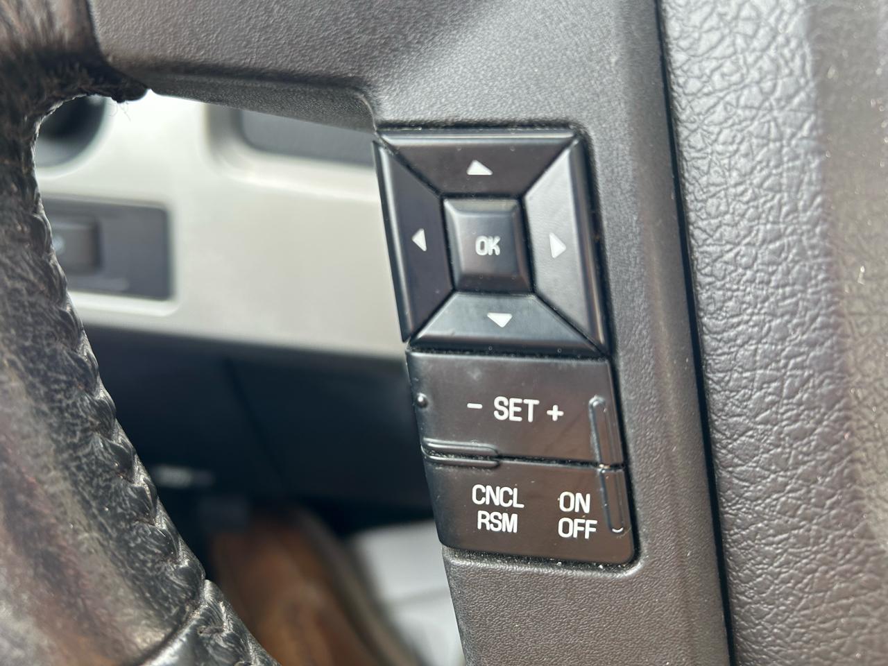 Ford F-150 XLT SuperCrew 6.5-ft. Bed 4WD 2011