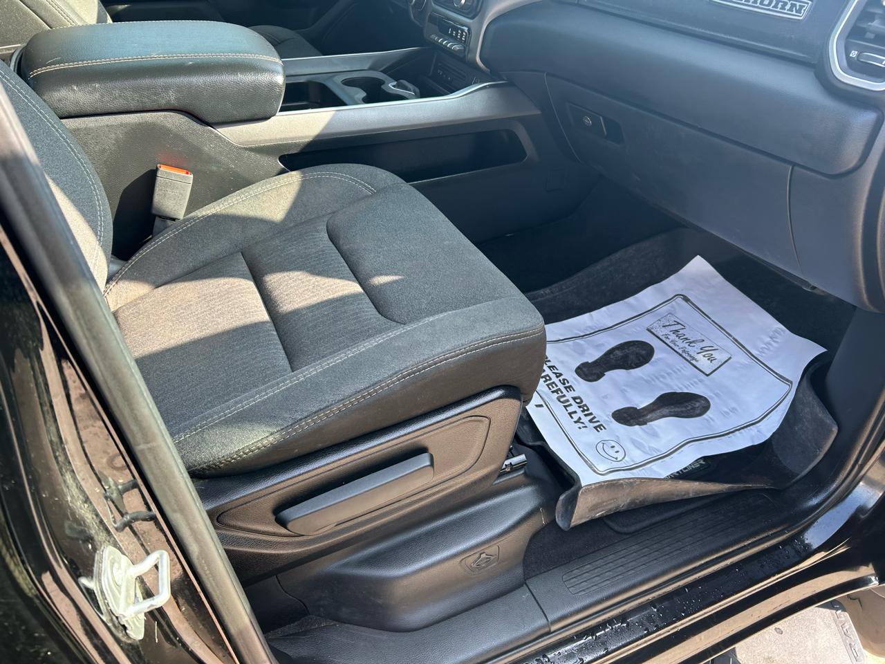 RAM 1500 Big Horn Crew Cab SWB 4WD 2019