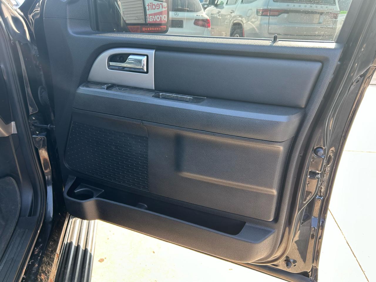 Ford Expedition EL Limited 4WD 2017