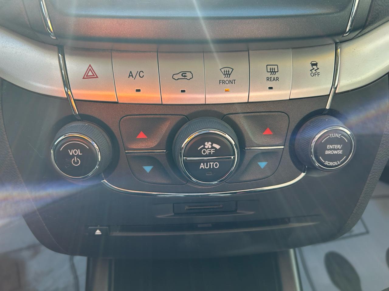 Dodge Journey Crew AWD 2011