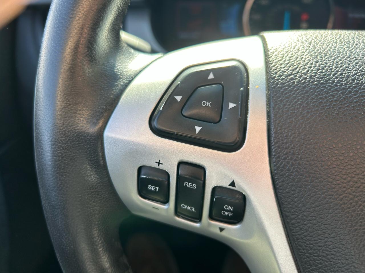 Ford Edge SEL FWD 2011