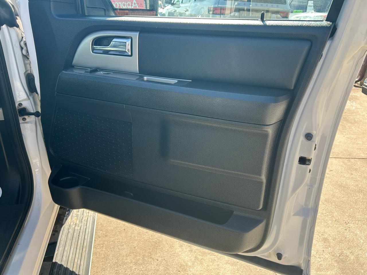 Ford Expedition EL Limited 4WD 2017