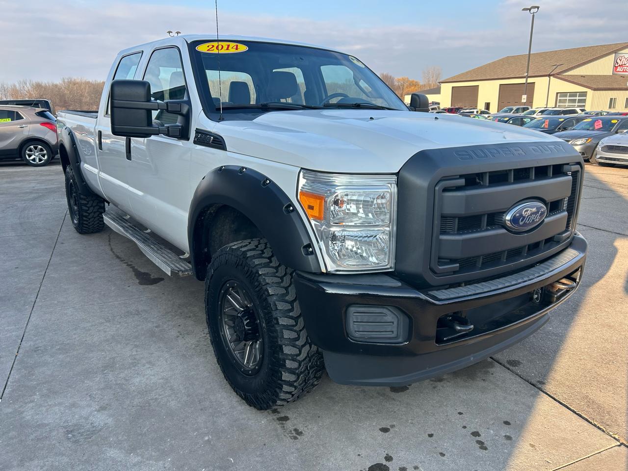 Ford F-350 SD XLT Crew Cab Long Bed 4WD 2014