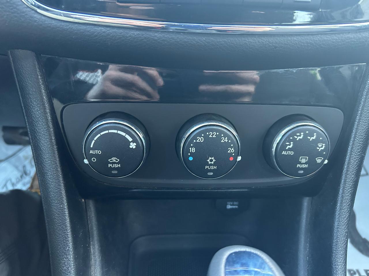 Chrysler 200 Touring 2014