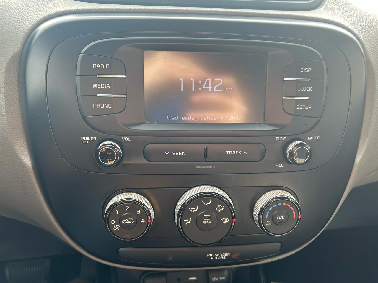 Kia Soul Base 6A 2019