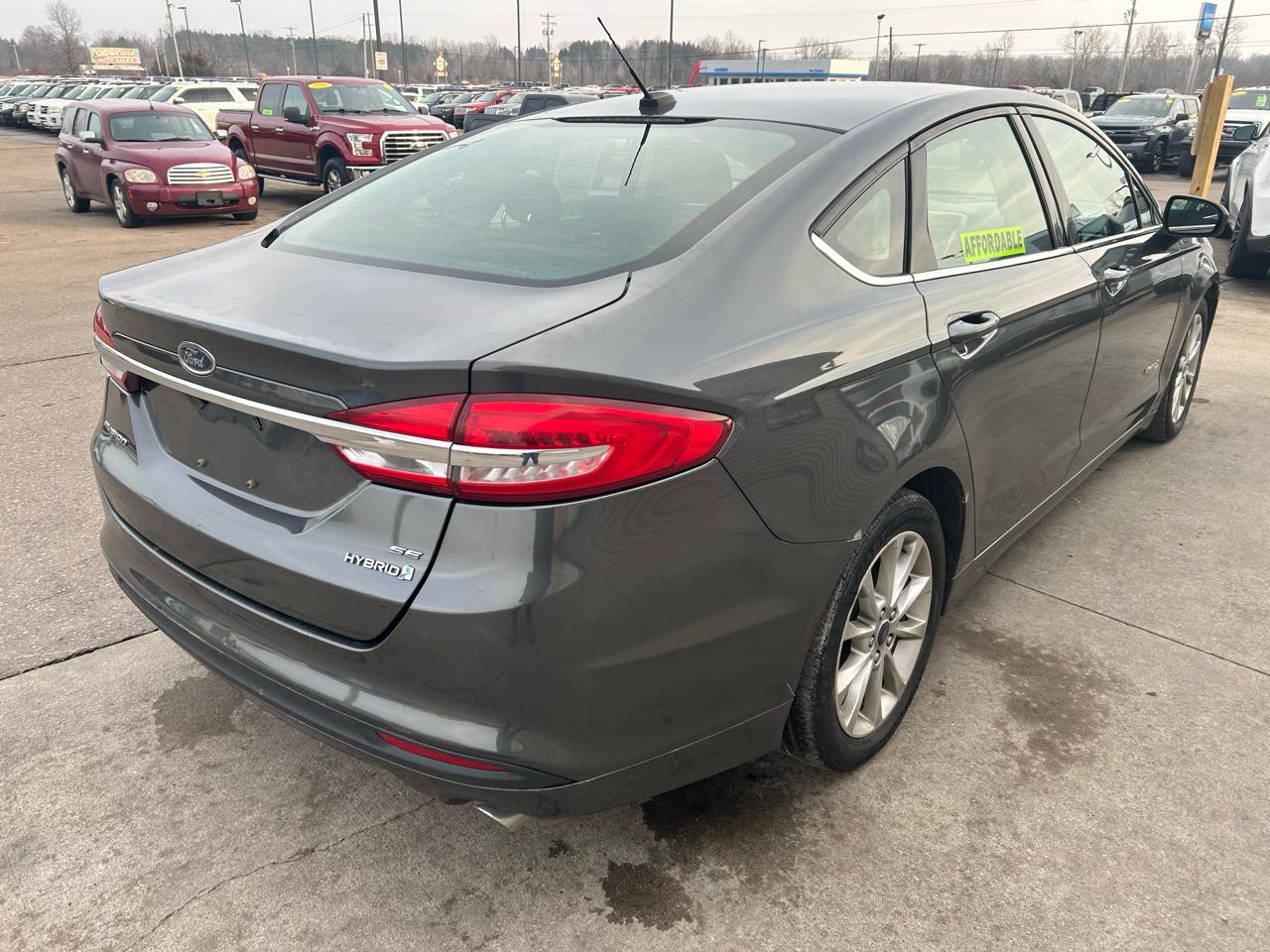Ford Fusion Hybrid SE 2017