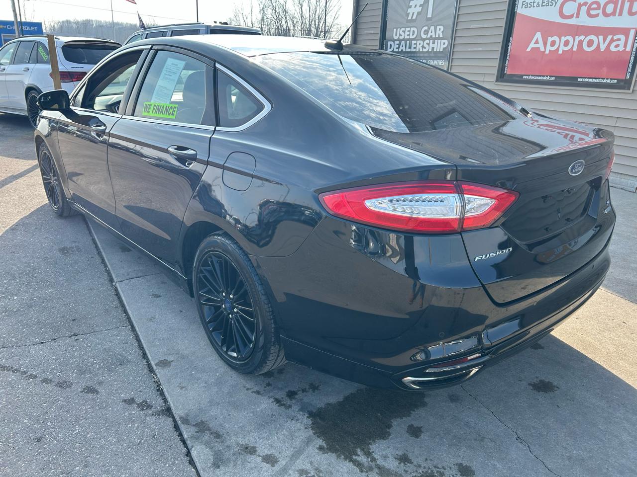 Ford Fusion SE AWD 2016