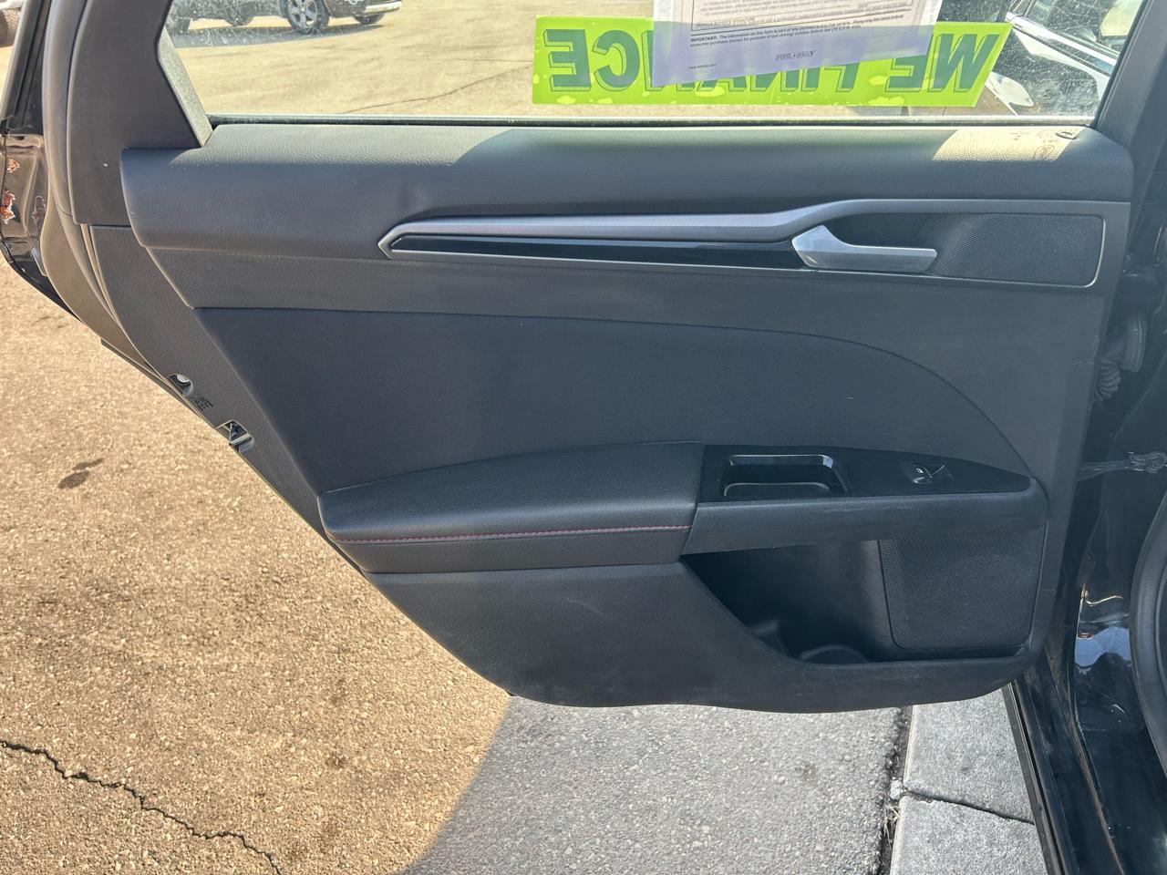 Ford Fusion SE AWD 2016