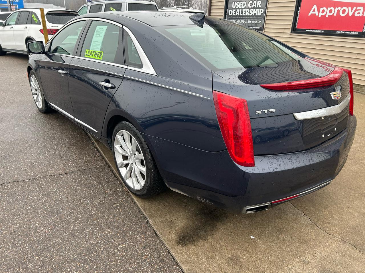 Cadillac XTS Luxury FWD 2016