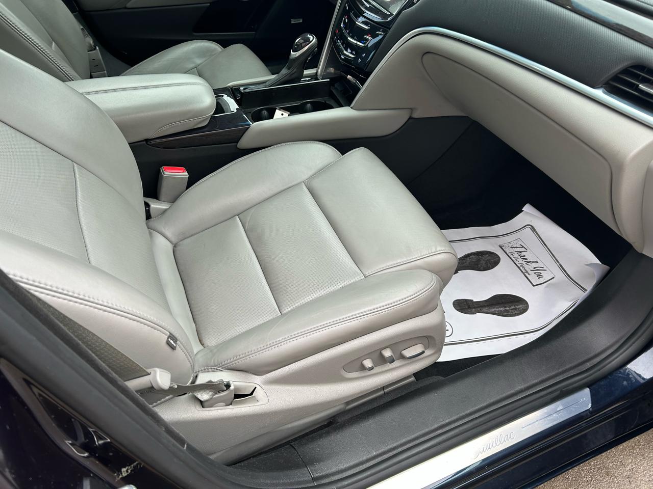 Cadillac XTS Luxury FWD 2016