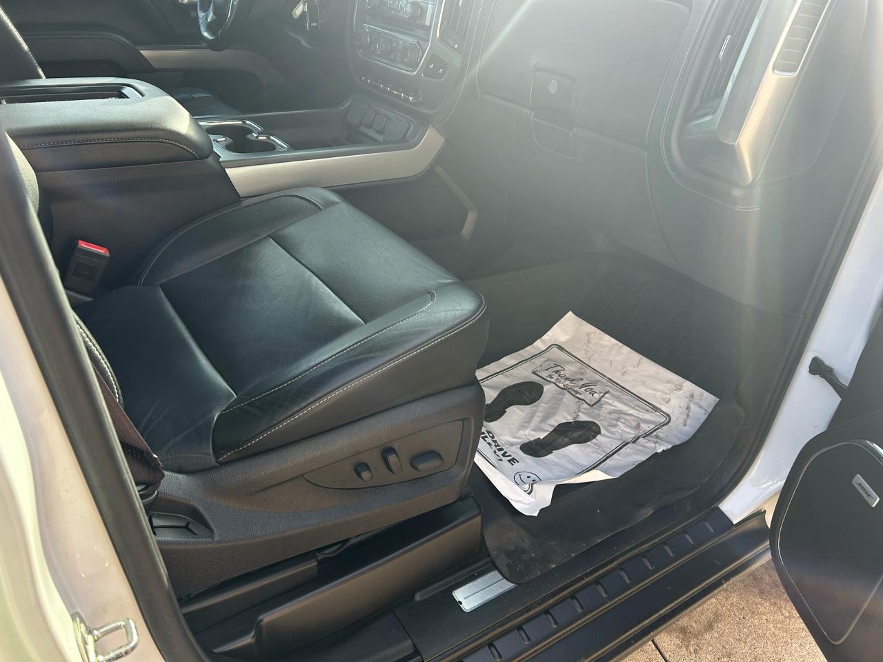 Chevrolet Silverado 1500 LTZ Double Cab Short Box 4WD 2017