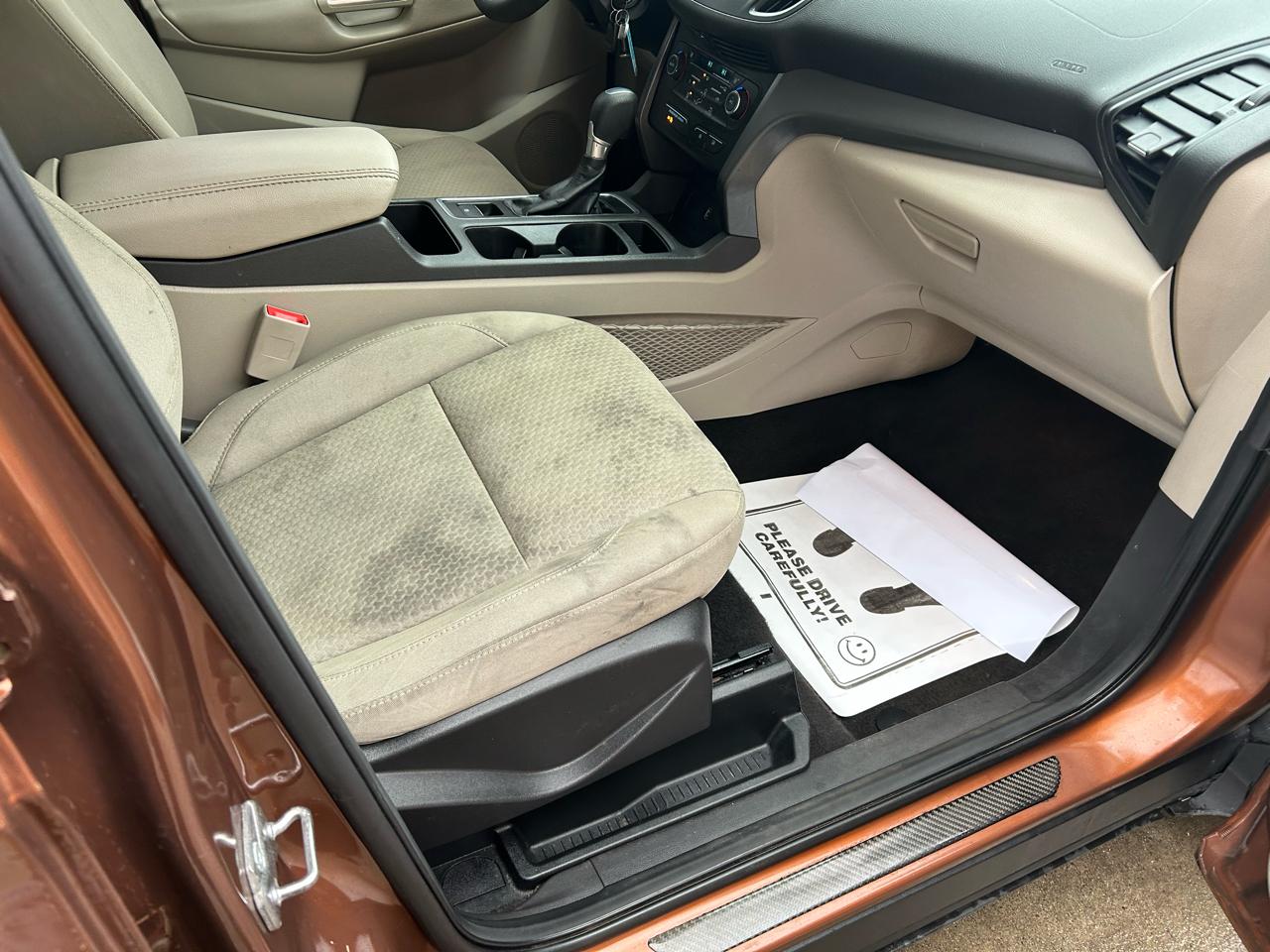 Ford Escape SE FWD 2017