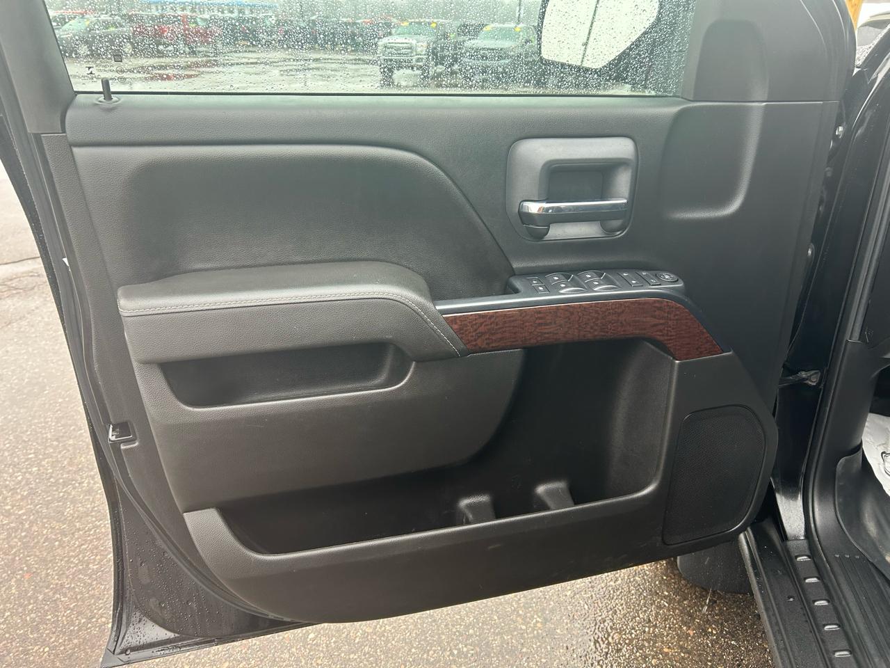 GMC Sierra 1500 SLE Double Cab 4WD 2016