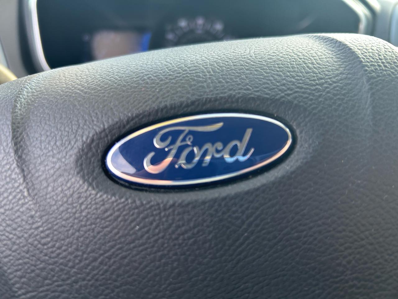 Ford Fusion Titanium AWD 2013