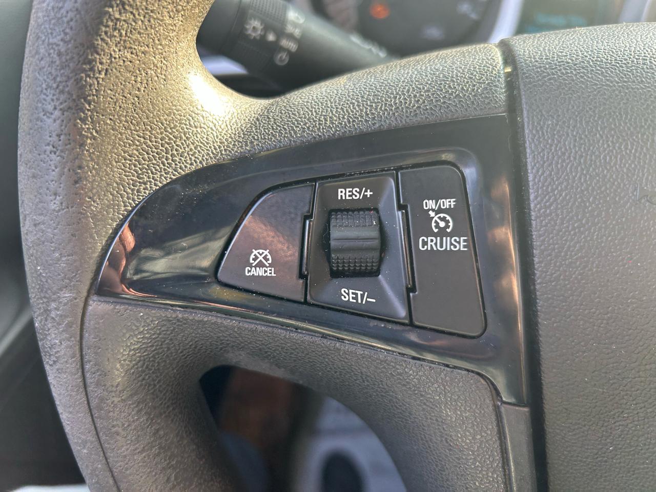 Chevrolet Equinox LS 2WD 2015