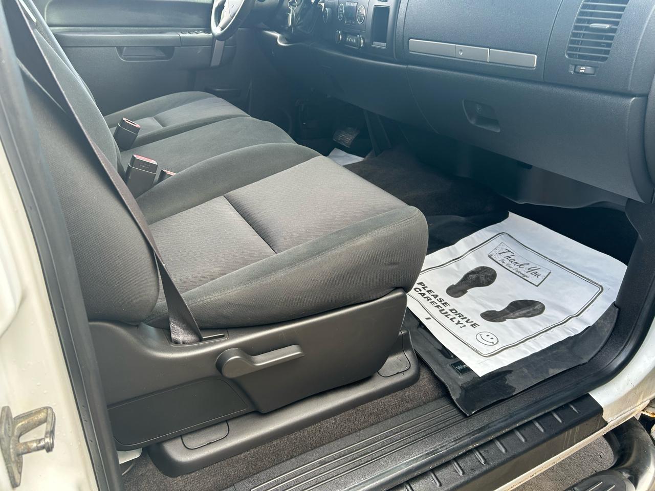 Chevrolet Silverado 1500 LT Crew Cab 4WD 2012