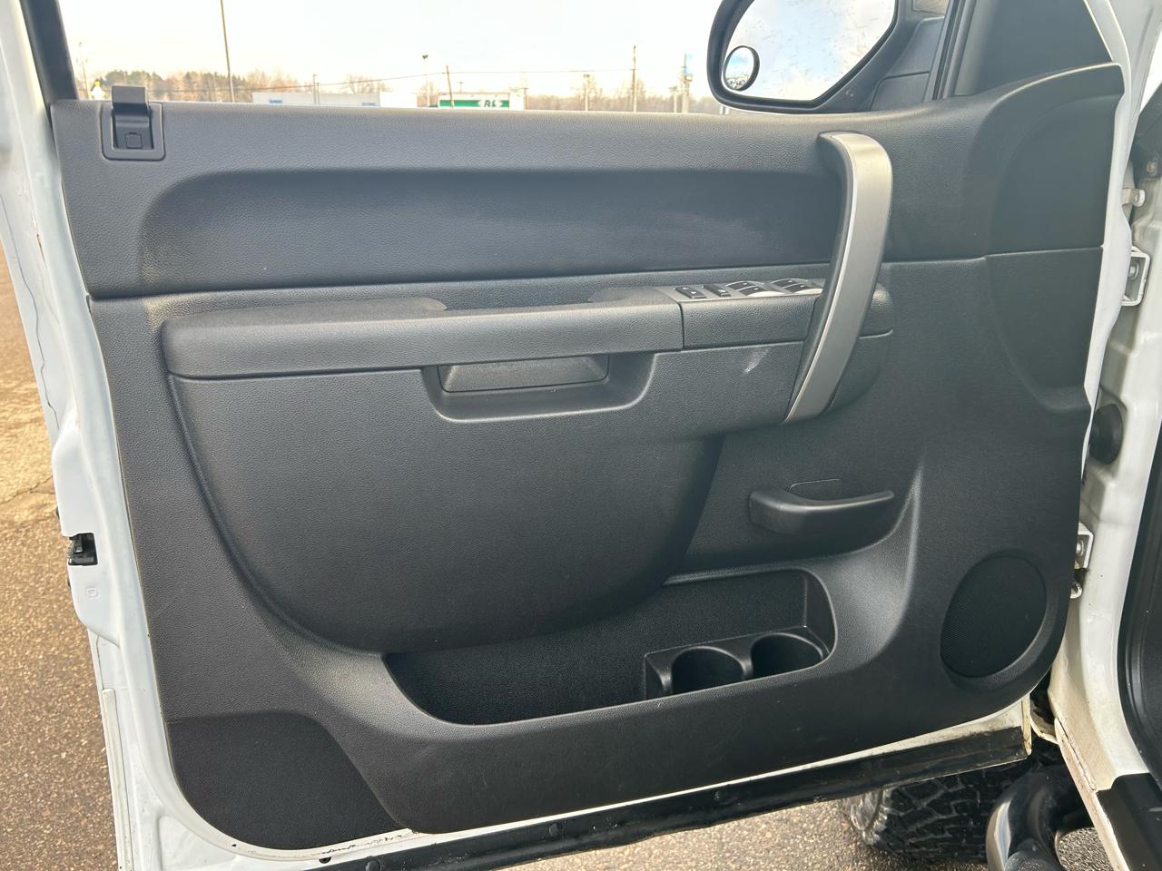 Chevrolet Silverado 1500 LT Crew Cab 4WD 2012