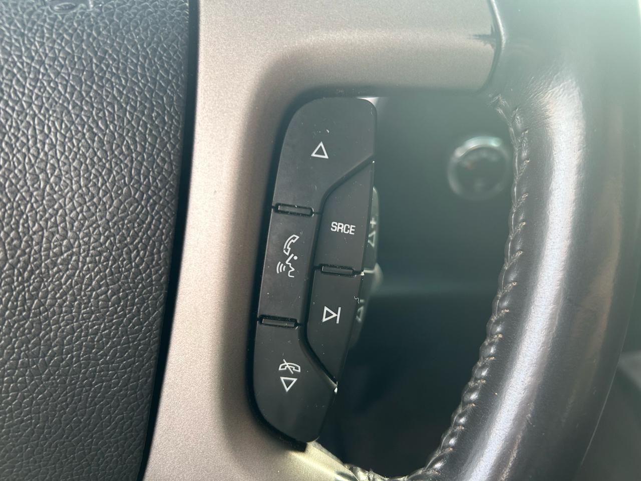 Chevrolet Silverado 1500 LT Crew Cab 4WD 2012