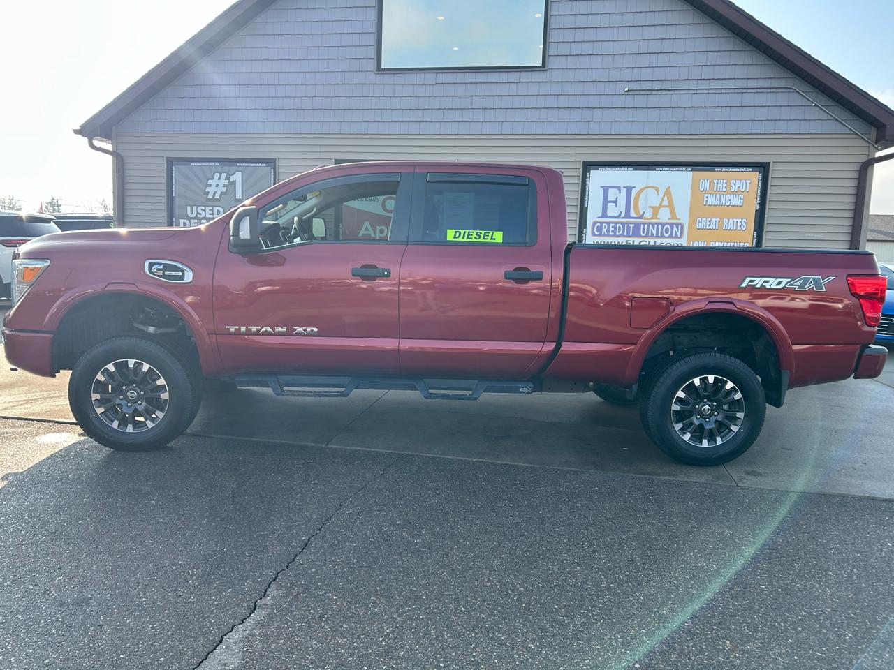 Nissan Titan XD S 4WD Diesel 2016