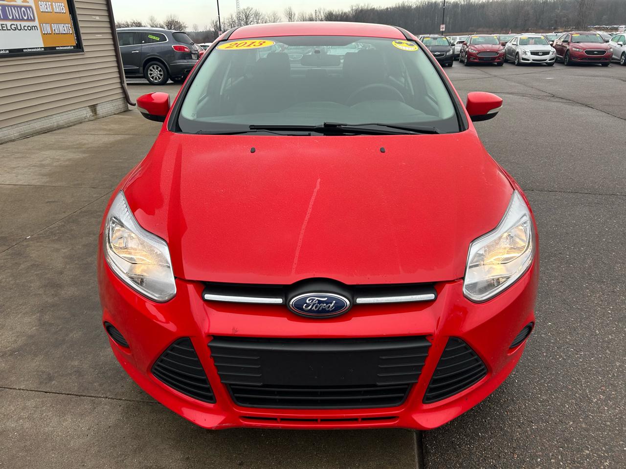 Ford Focus SE Sedan 2013