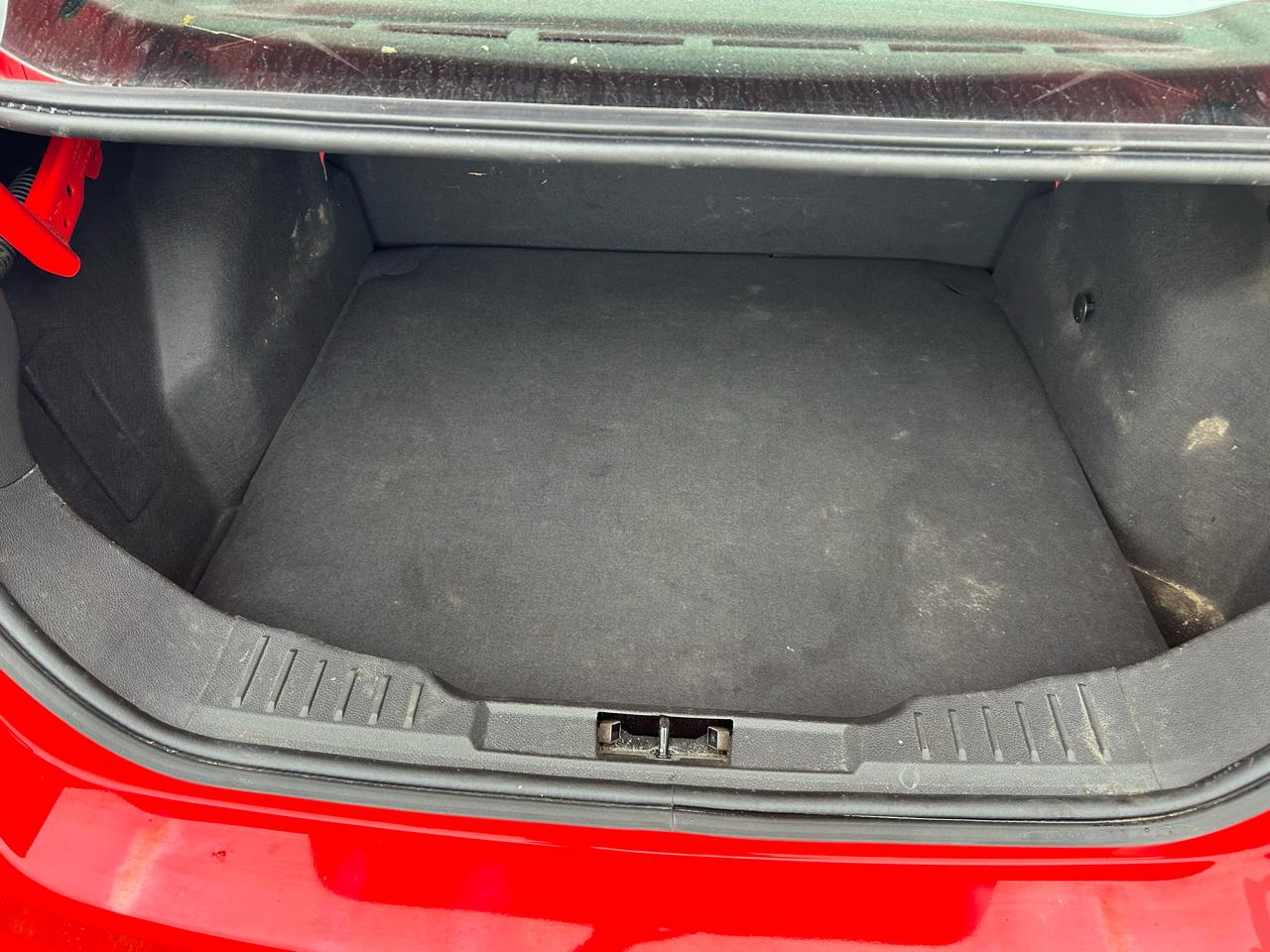 Ford Focus SE Sedan 2013