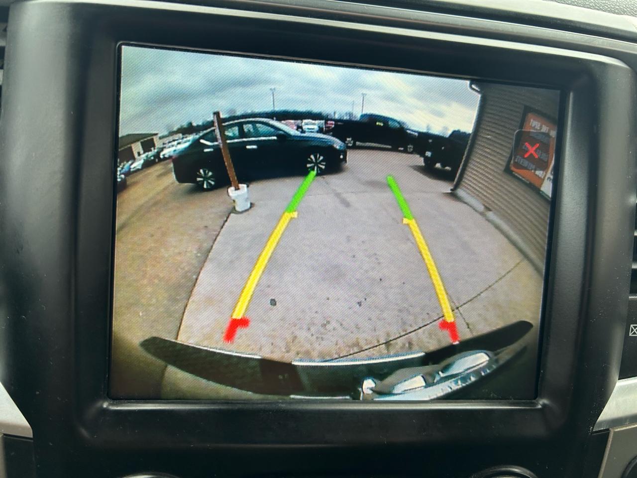 RAM 1500 SLT Crew Cab SWB 4WD 2016