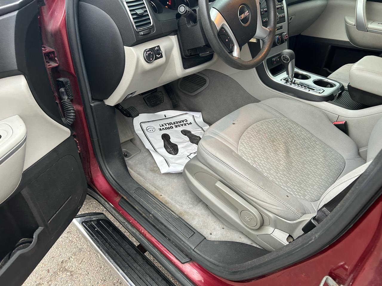 GMC Acadia SL FWD 2010