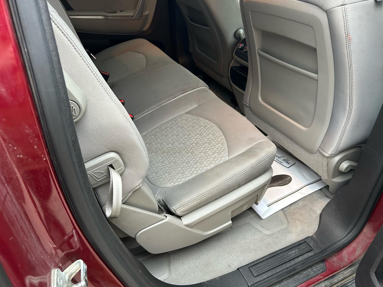 GMC Acadia SL FWD 2010