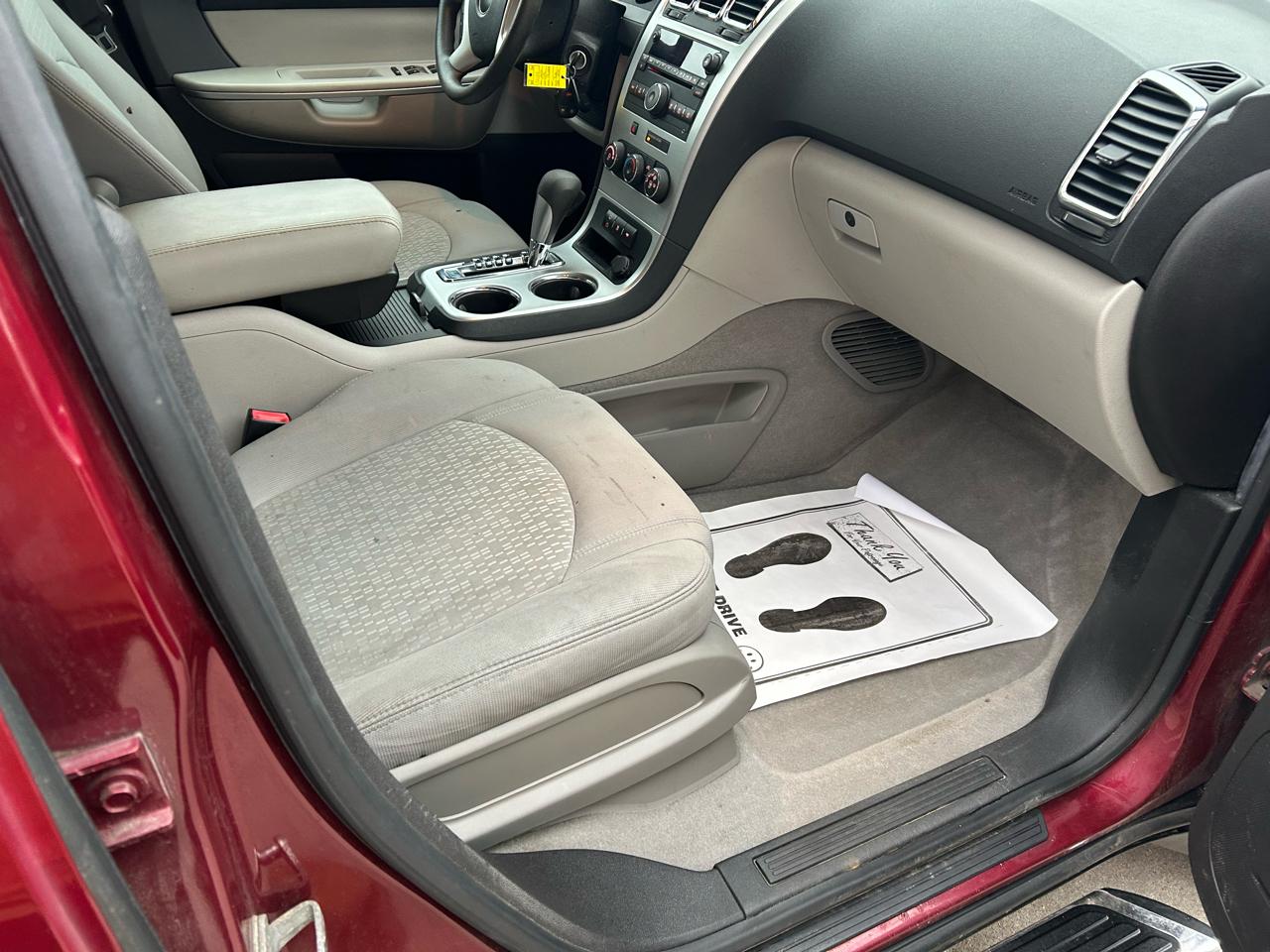 GMC Acadia SL FWD 2010