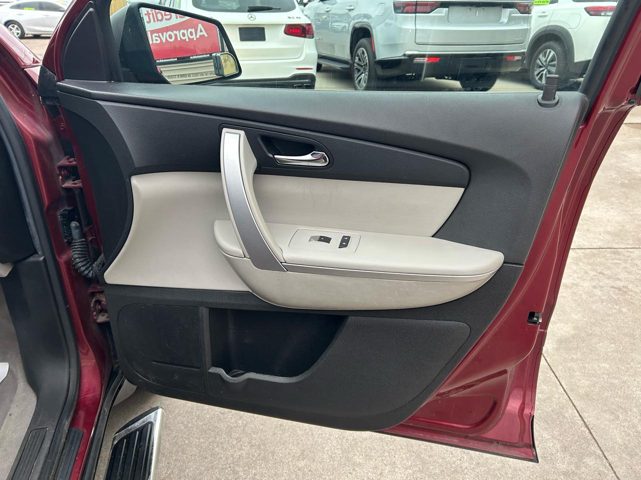 GMC Acadia SL FWD 2010