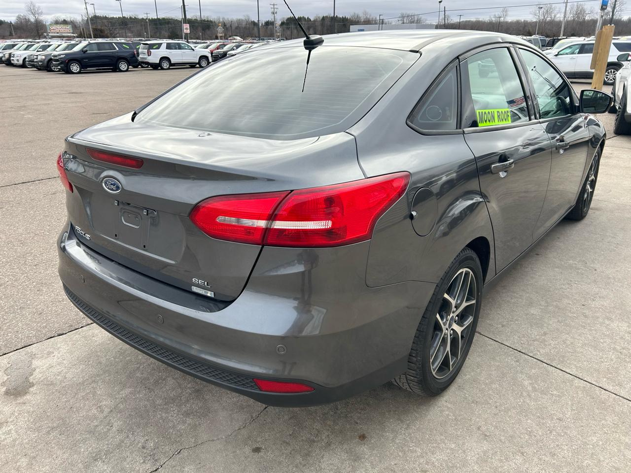 Ford Focus SEL Sedan 2018